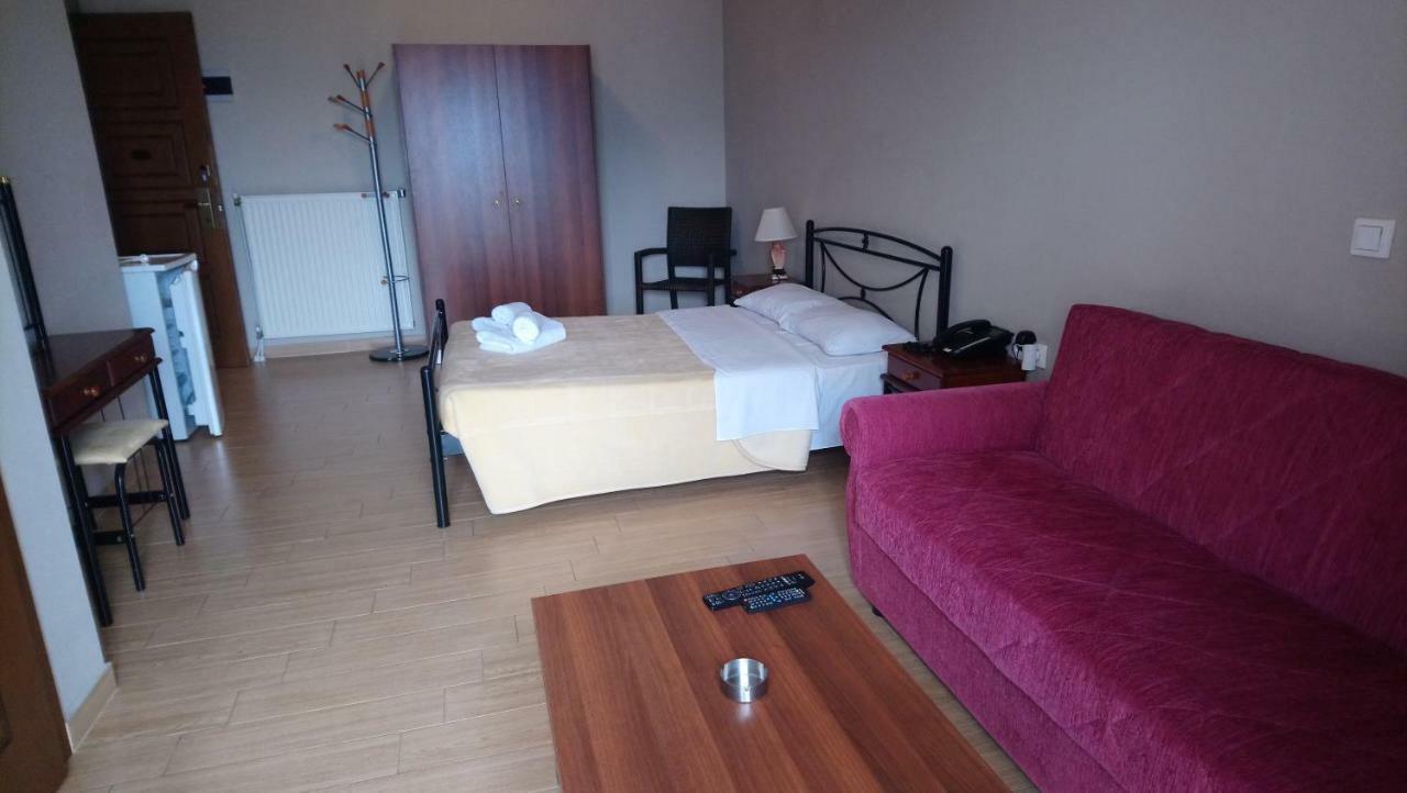 Alpina Suites Kastoria Esterno foto
