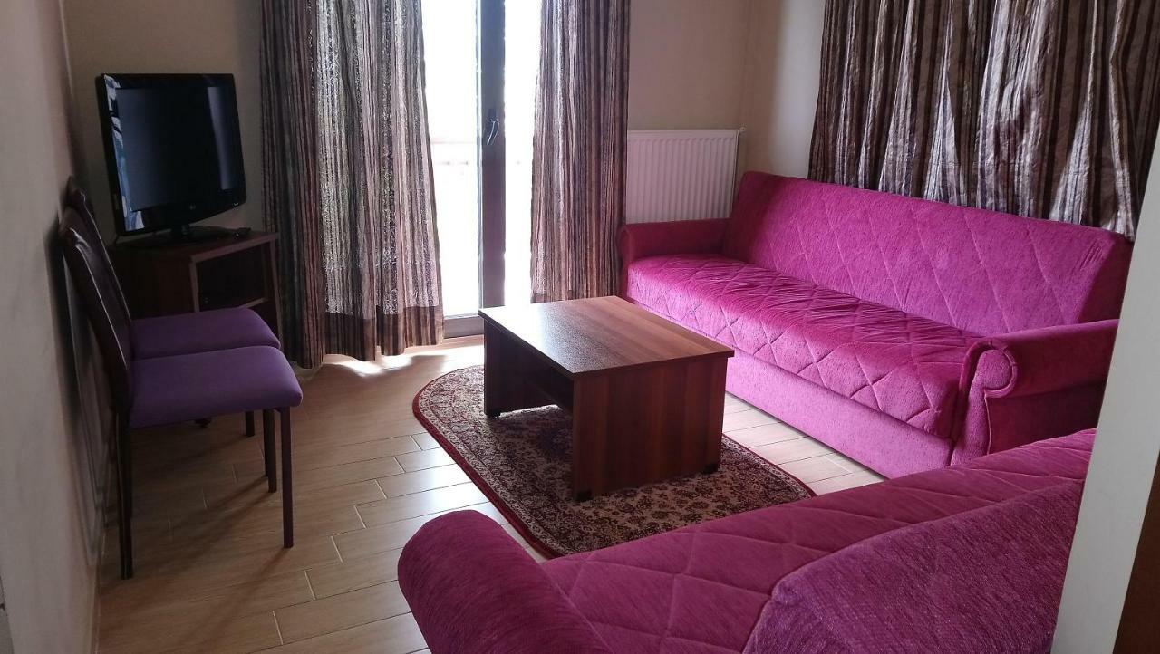 Alpina Suites Kastoria Esterno foto