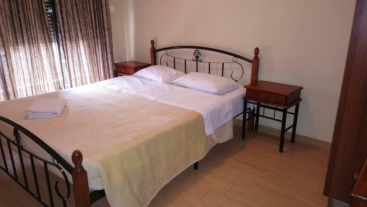 Alpina Suites Kastoria Esterno foto