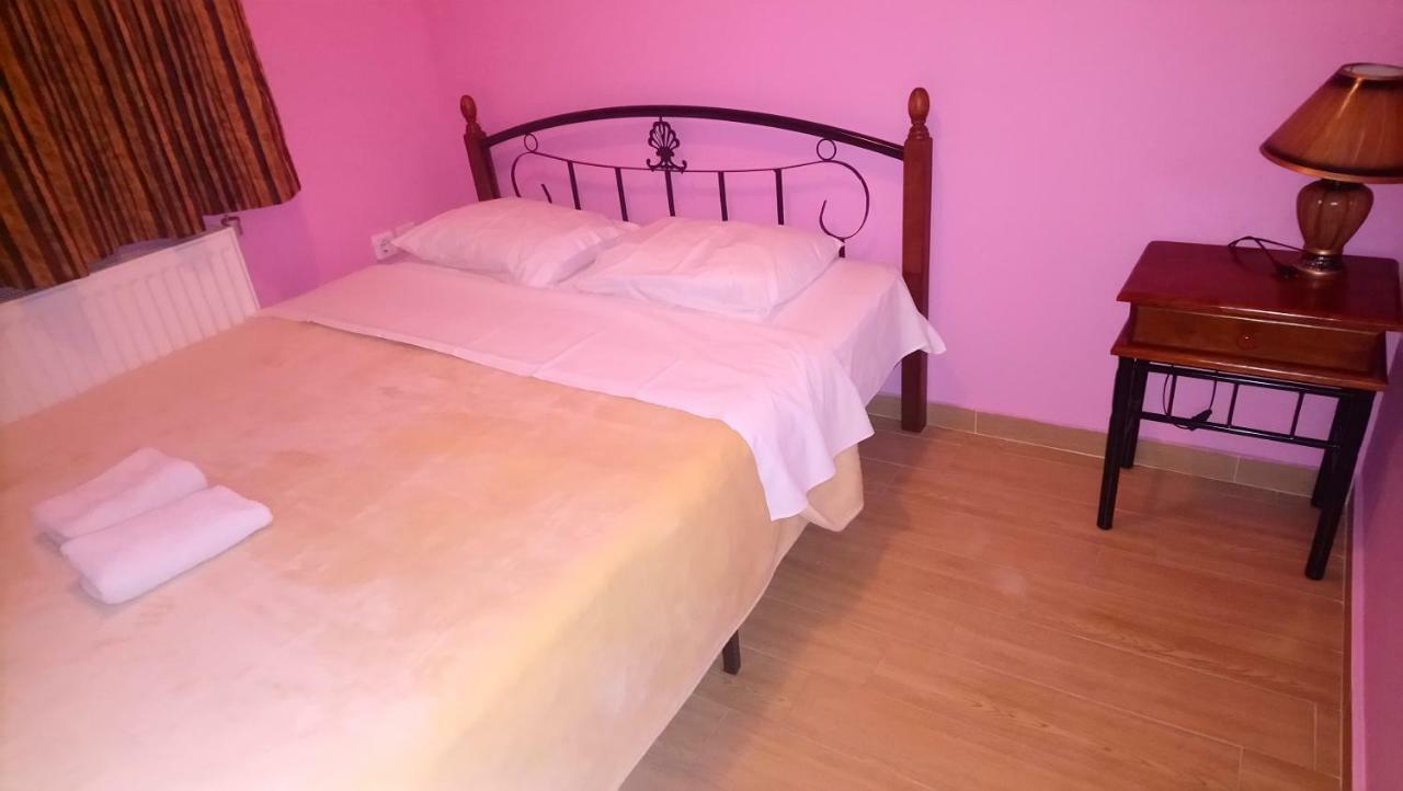 Alpina Suites Kastoria Esterno foto
