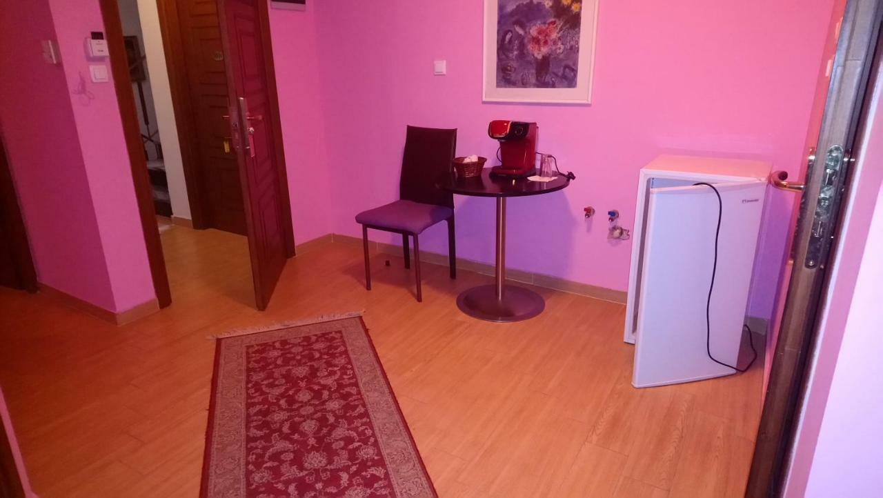 Alpina Suites Kastoria Esterno foto
