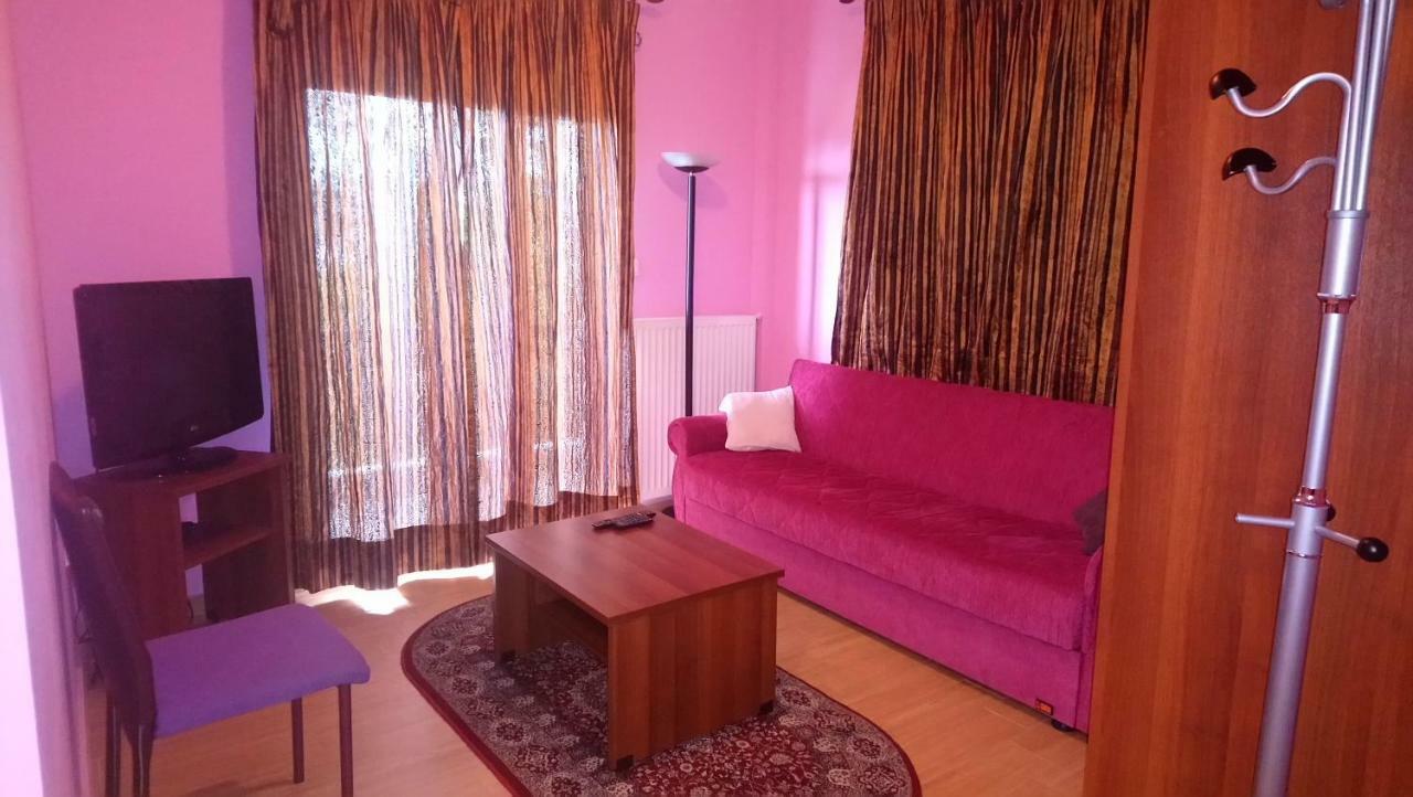 Alpina Suites Kastoria Esterno foto