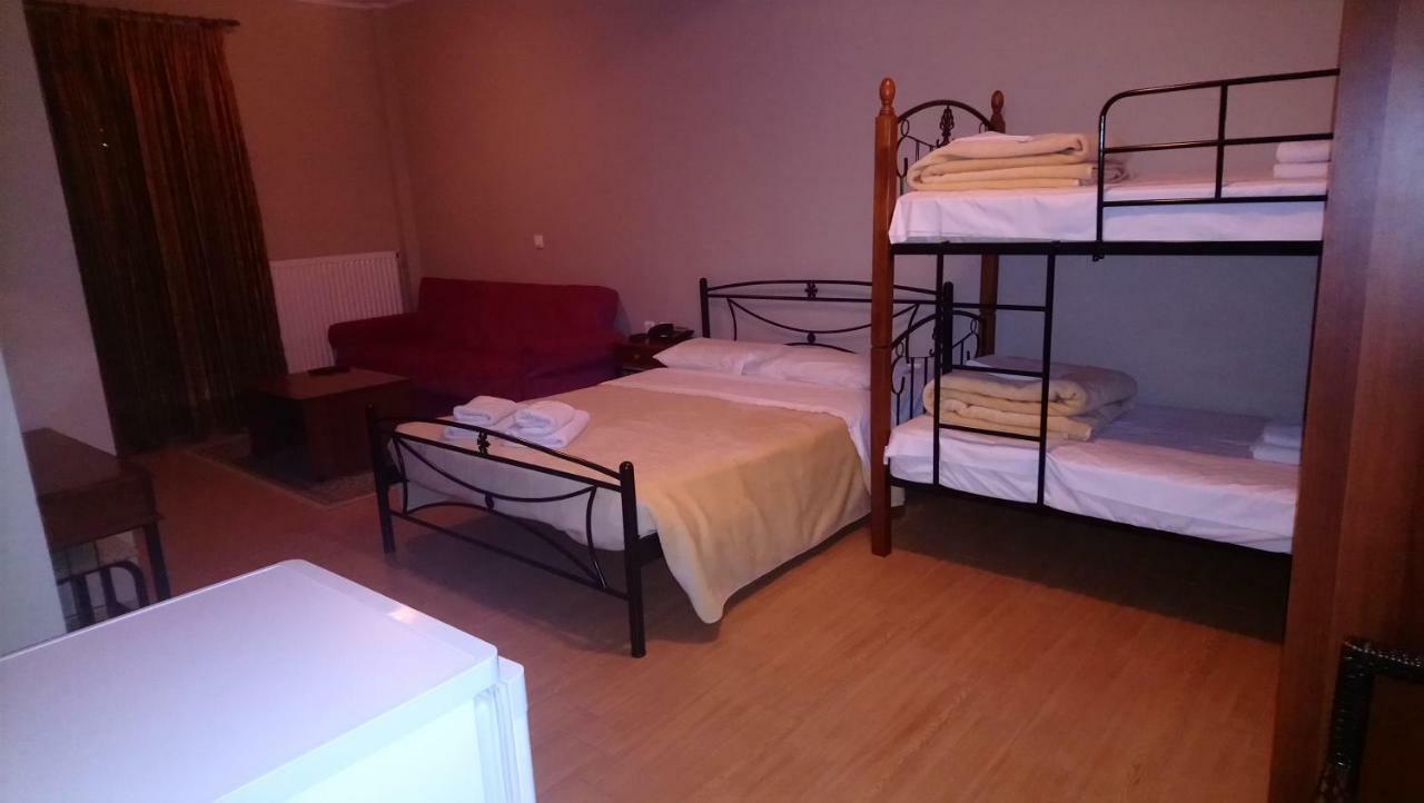 Alpina Suites Kastoria Esterno foto